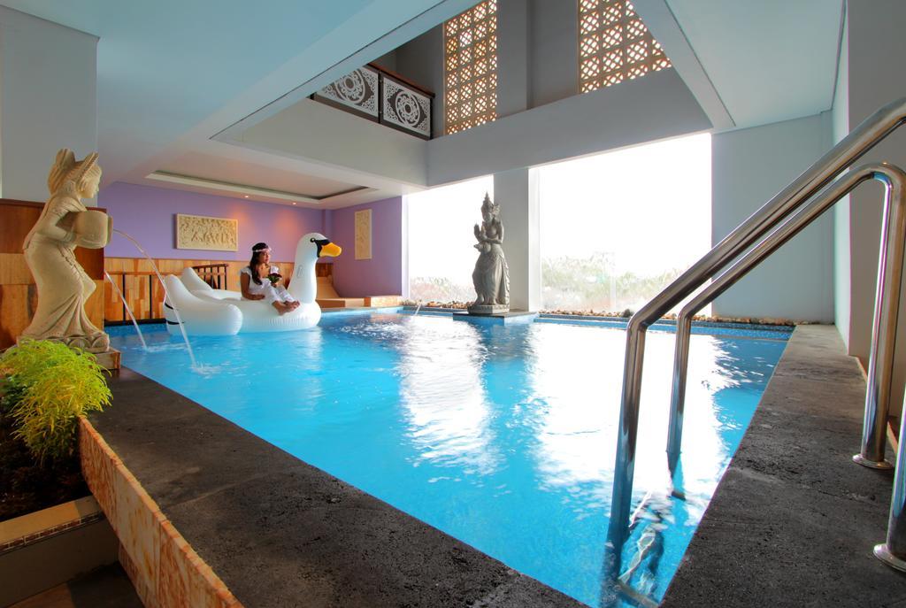 Sand Beach Luxury Living Кута Экстерьер фото